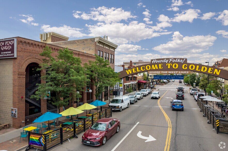 More Photos Of 1111 Washington Ave, Golden Loft Creative Space For Lease