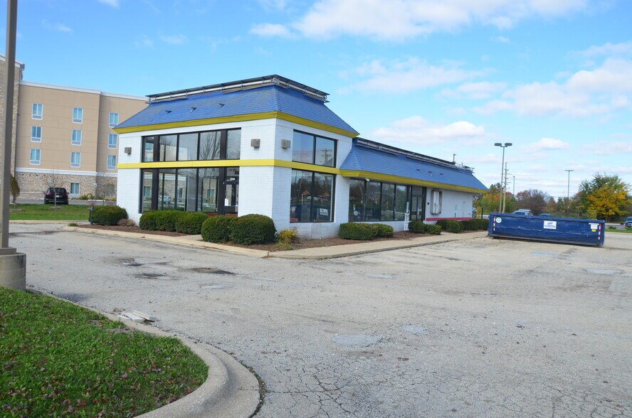 More Photos Of 2625 Rock Creek Blvd, Joliet Fast Food For Sale