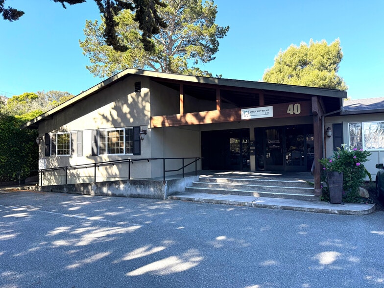 More Photos Of 40 Dormody Ct, Monterey Medical For Lease
