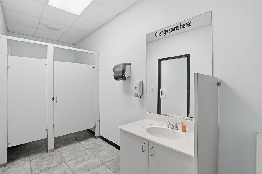 More Photos Of 3301 Del Prado Blvd S, Cape Coral Office For Sale