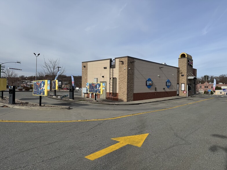 More Photos Of 368 E Route 211, Middletown Fast Food For Lease