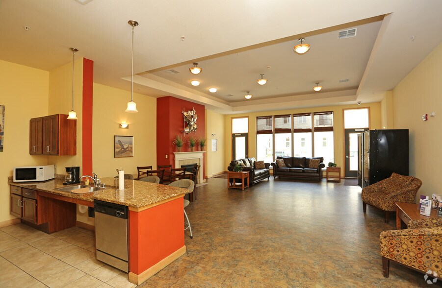 More Photos Of 141 Main St, Racine Apartments For Sale