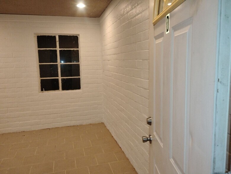 More Photos Of 12041 Sierra Way, Kernville Apartments For Sale