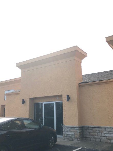 More Photos Of 12565 National Rd, Pataskala General Retail For Lease