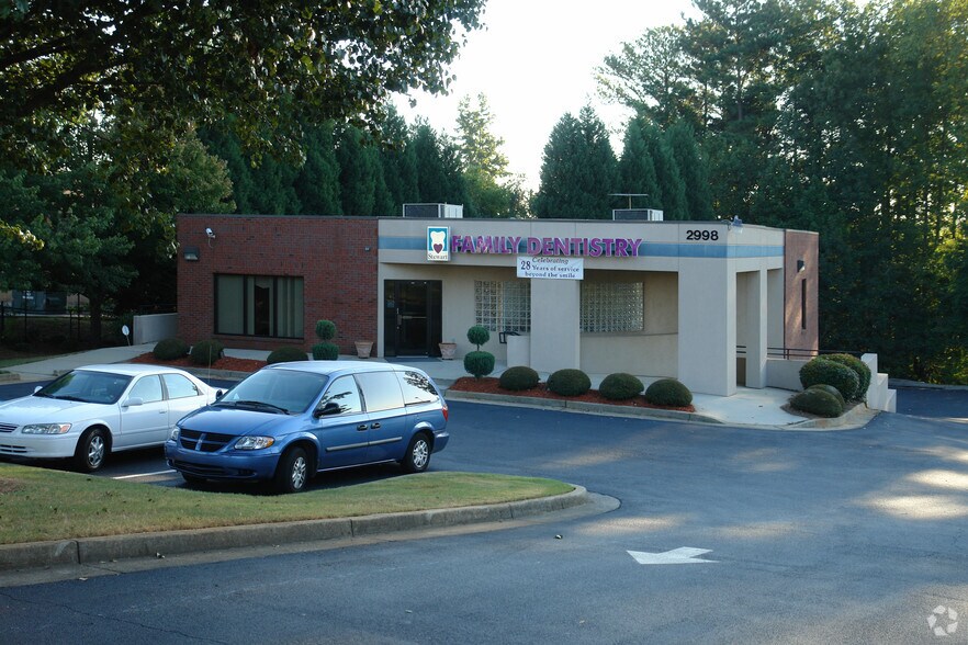 Primary Photo Of 2998 Panola Rd, Lithonia Medical For Lease