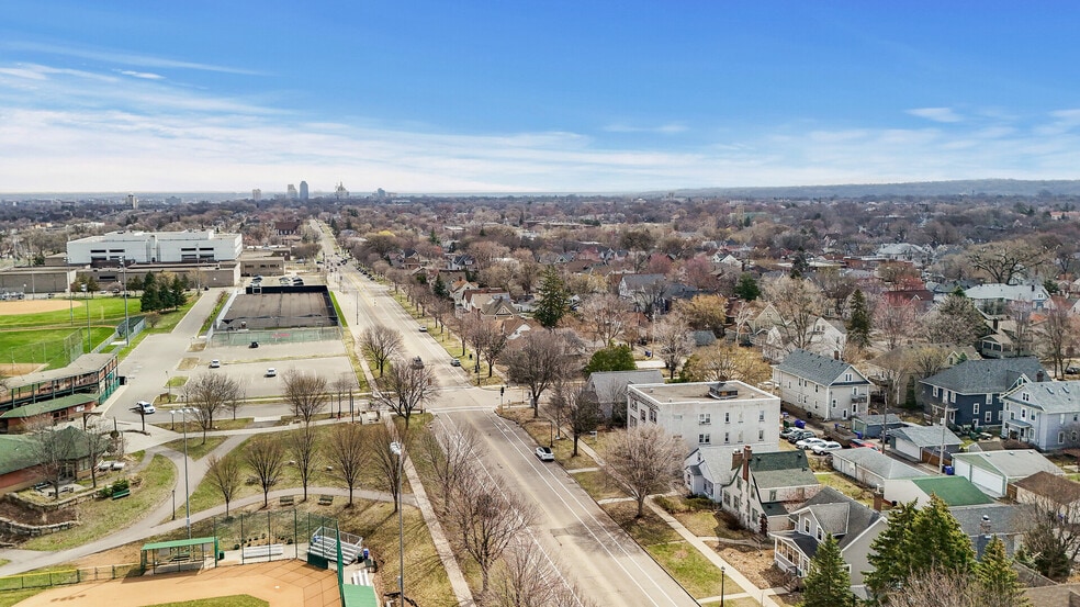 More Photos Of 1232 Marshall Ave, Saint Paul Apartments For Sale