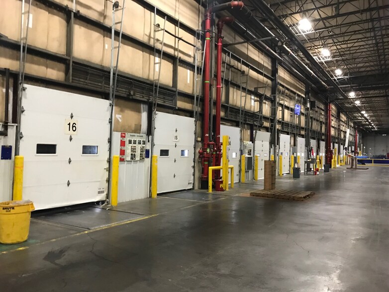 More Photos Of 101 Michelin Dr, Laurens Distribution For Lease