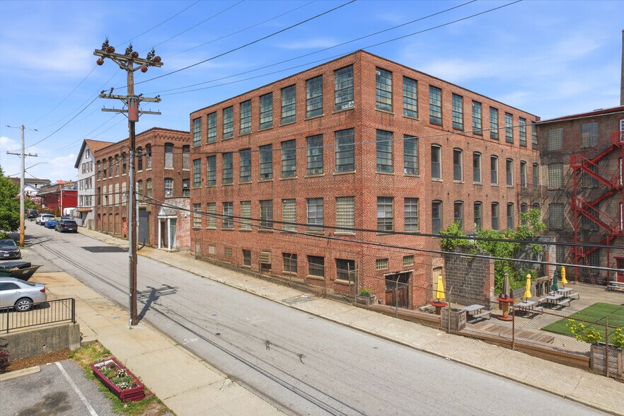 Primary Photo Of 59 Foundry St, Central Falls Manufacturing For Sale