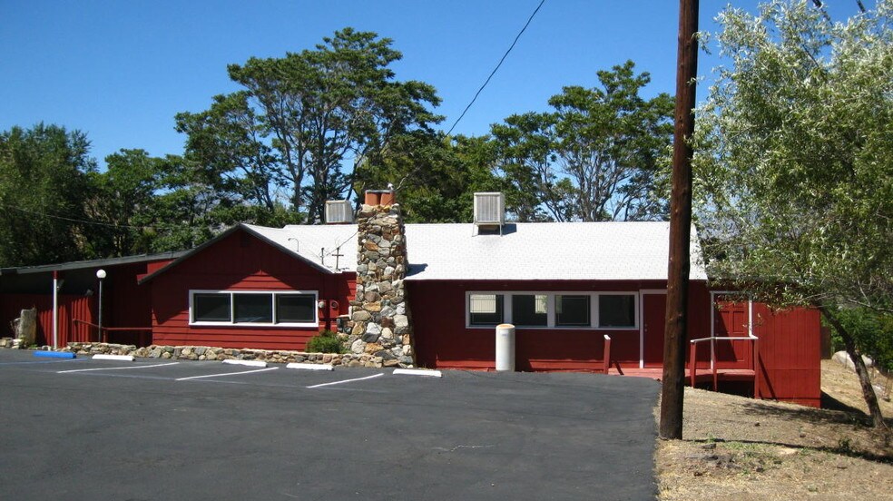 More Photos Of 3700 Lake Isabella Blvd, Bodfish Restaurant For Sale