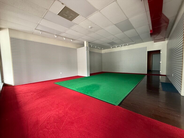 More Photos Of 15 Ethan Allen Hwy, Ridgefield Office For Lease