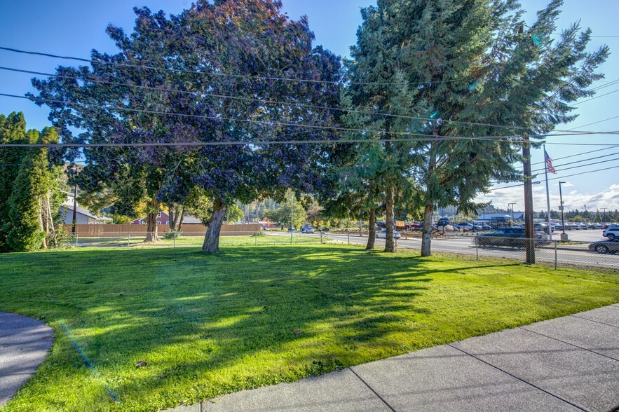 More Photos Of 16303 64th St E, Sumner Office For Lease