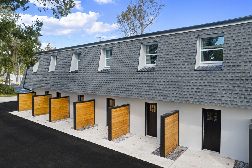 More Photos Of 337 Rutledge Ave, South Daytona Multifamily For Sale