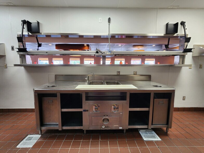 More Photos Of 2255 N Date St, Truth Or Consequences Restaurant For Sale