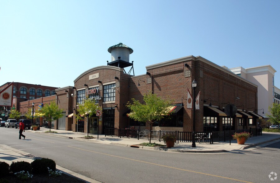 More Photos Of 220 Ninth Ave, Huntington Unknown For Lease