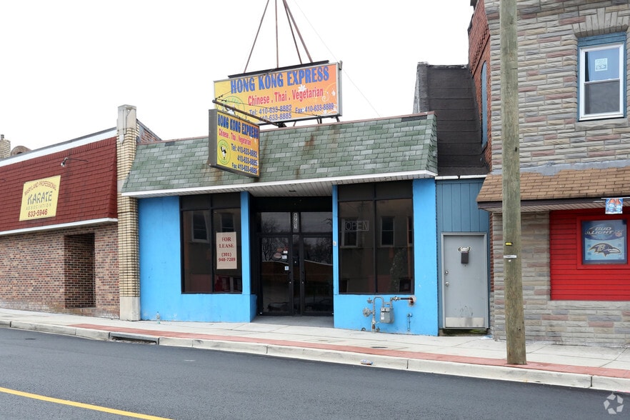 Primary Photo Of 6705 Holabird Ave, Dundalk Storefront For Sale