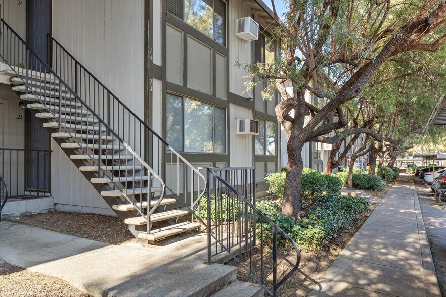 More Photos Of 505-531 Capps Ln, Ukiah Apartments For Sale