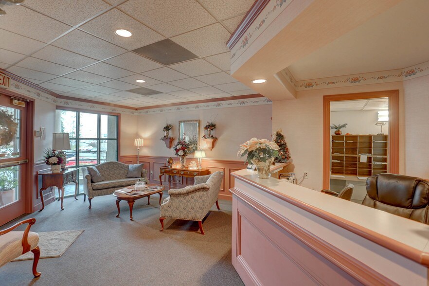 More Photos Of 930 Red Rose Ct, Lancaster Medical For Lease