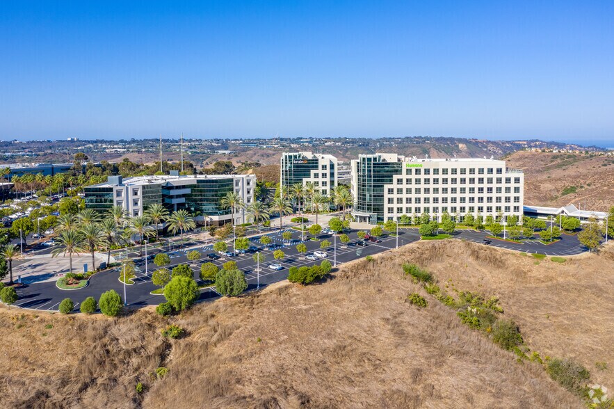 More Photos Of 10188 Telesis Ct, San Diego Unknown For Lease