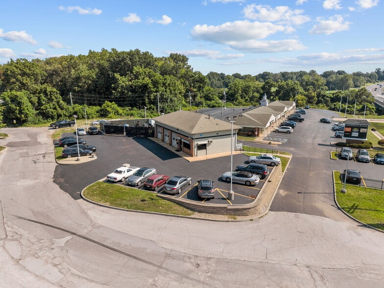 More Photos Of 14150 Sunswept Pk Court, Florissant General Retail For Sale