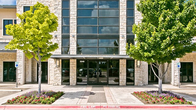 More Photos Of 5048 Tennyson Pky, Plano Office For Lease
