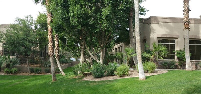 More Photos Of 2152 S Vineyard Ave, Mesa Office For Lease