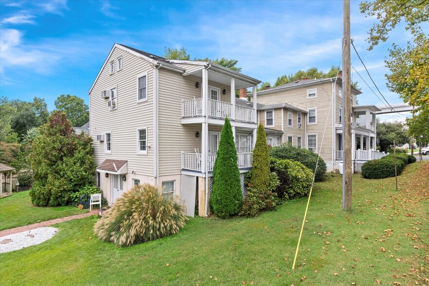 More Photos Of 300 Bohemia Ave, Chesapeake City Hospitality For Sale