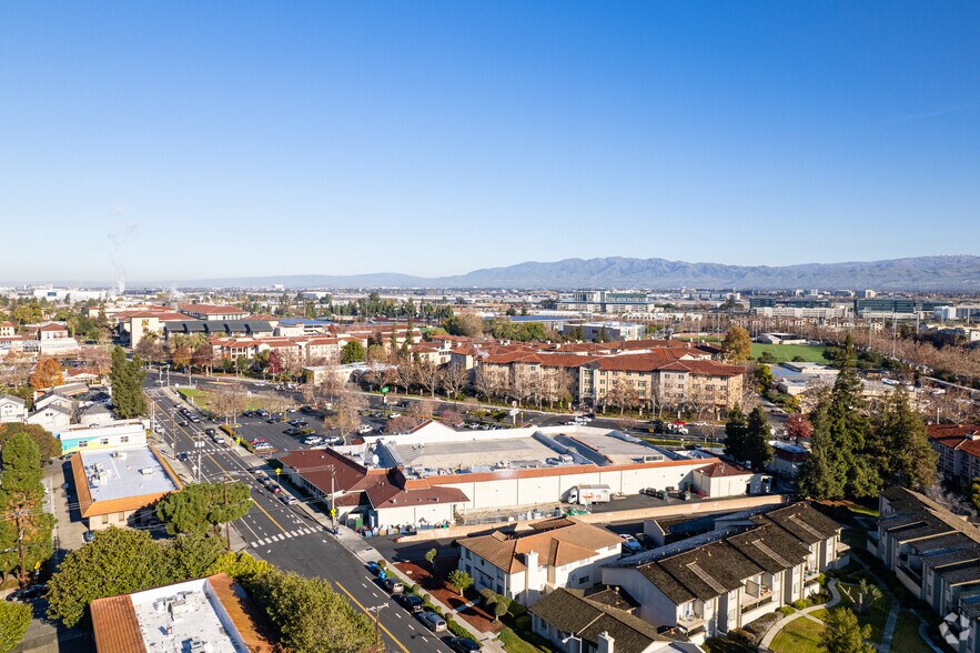 More Photos Of 2555-2615 The Alameda, Santa Clara Storefront For Sale