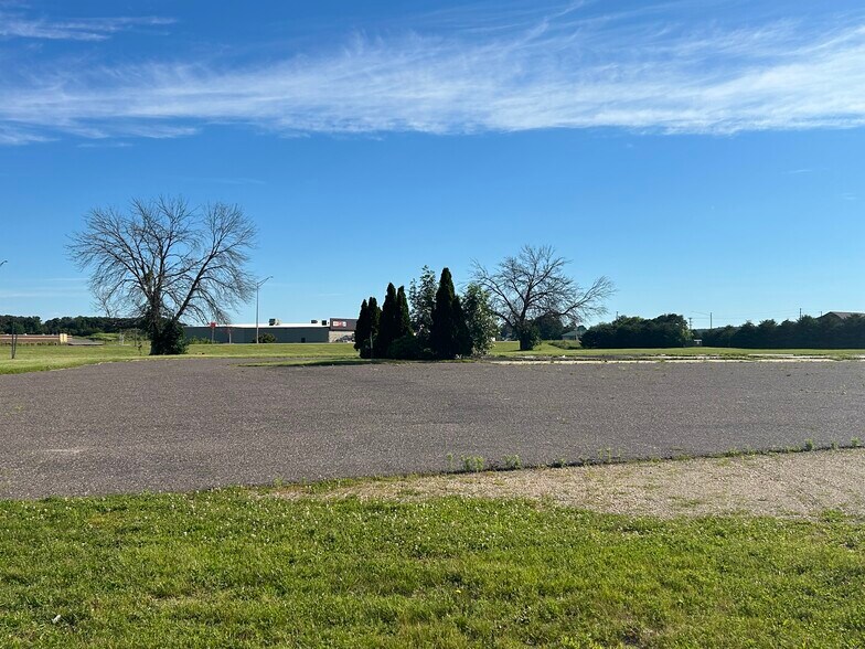 More Photos Of 12554 Gunderson Rd, Osseo Land For Sale