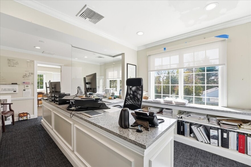 More Photos Of 96 Freneau Ave, Matawan Office For Sale