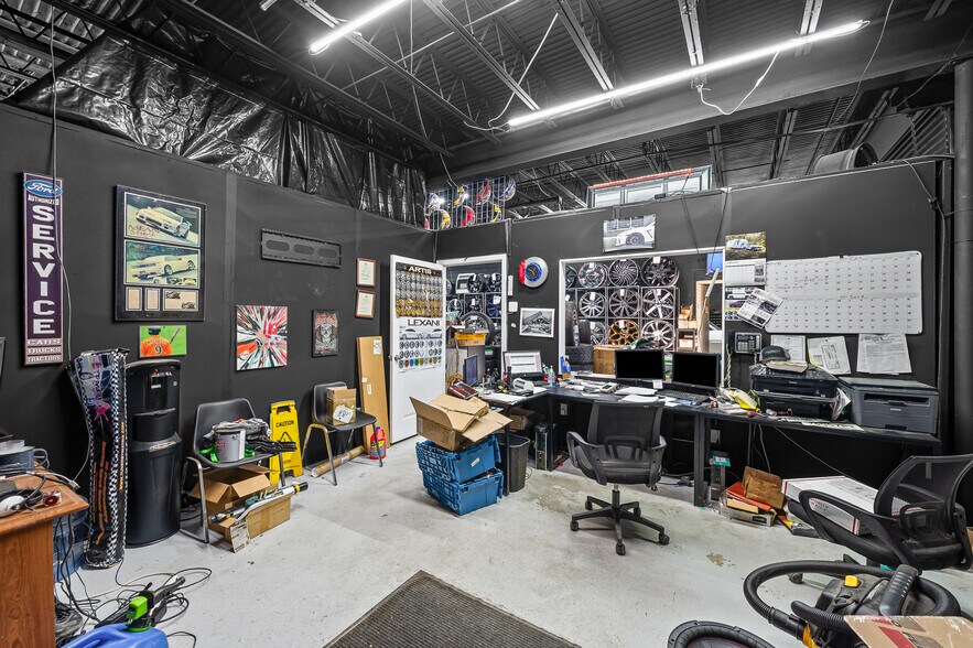 More Photos Of 14629 E Wade Hampton Blvd, Greer Freestanding For Sale