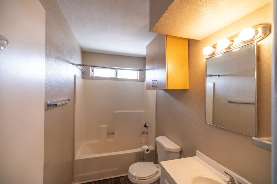 More Photos Of 2015 E Eugie Ter, Phoenix Apartments For Sale