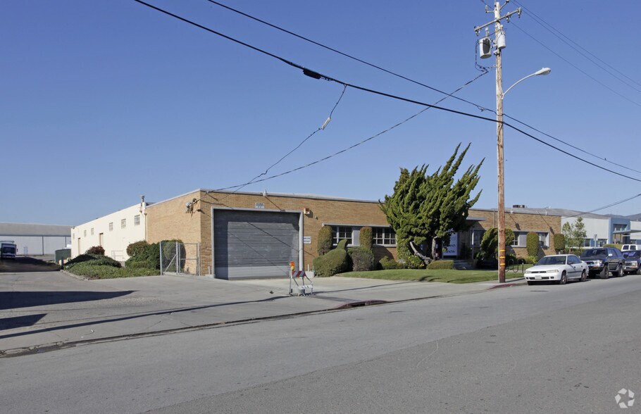 Primary Photo Of 340 Shaw Rd, South San Francisco Warehouse For Lease