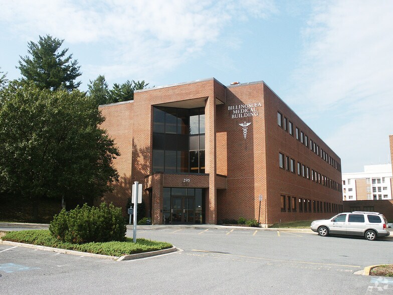 Primary Photo Of 295 Stoner Ave, Westminster Medical For Sale