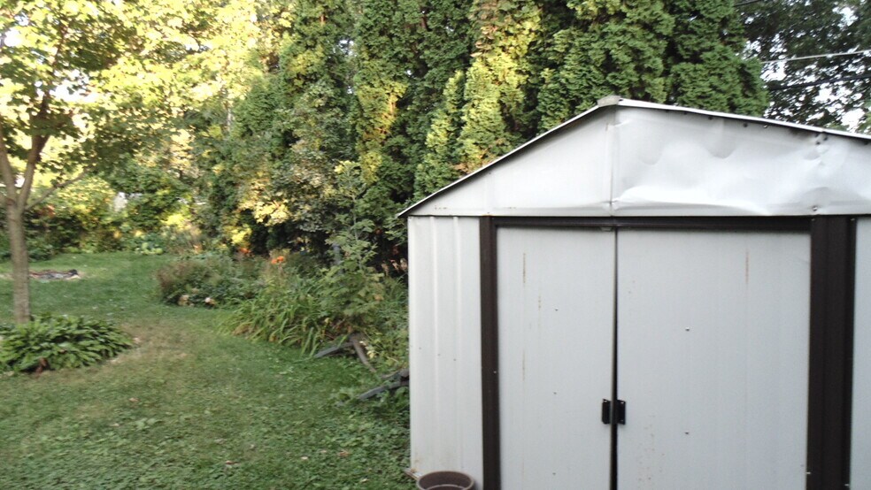 More Photos Of 544 21st St Ne, Rochester Rehabilitation Center For Sale