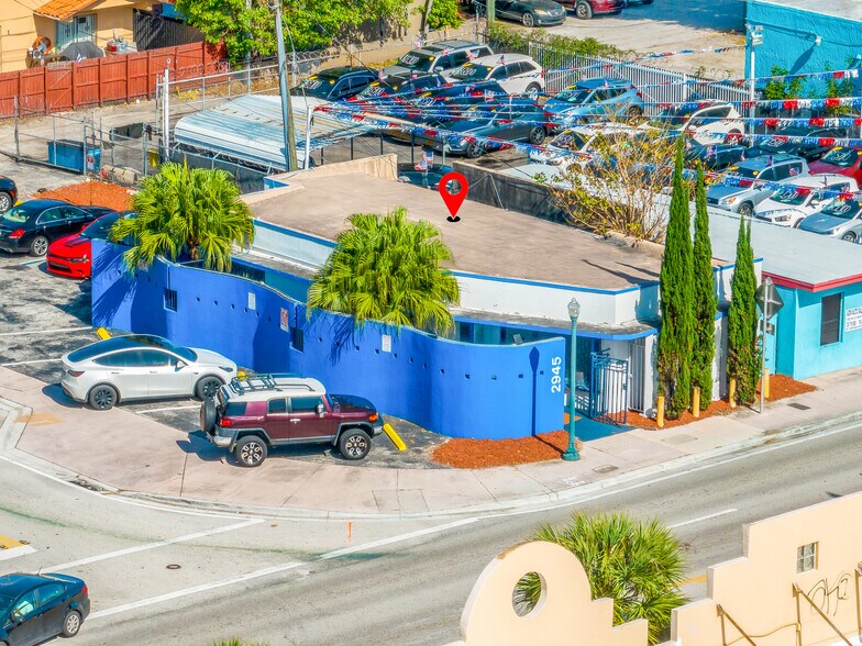 More Photos Of 2945 SW 8th St, Miami Medical For Sale