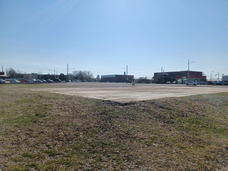 More Photos Of 800 Huntsville Hwy, Fayetteville Land For Sale