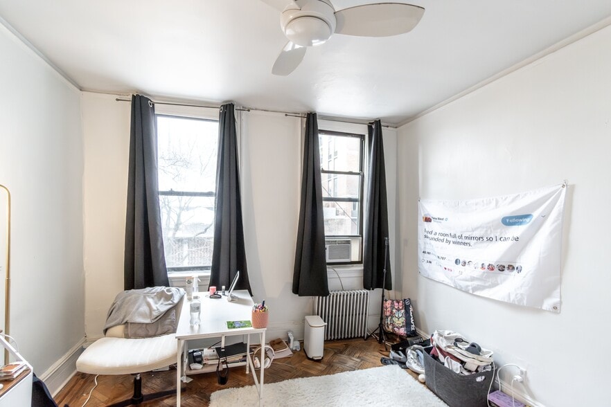More Photos Of 451 W 43rd St, New York Multifamily For Sale