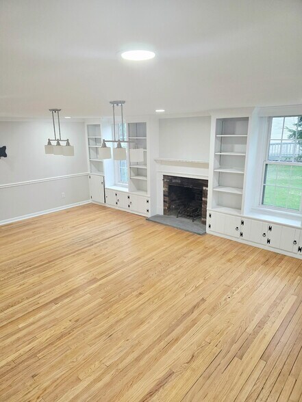 More Photos Of 205 Delaware Ave, Delmar Loft Creative Space For Lease