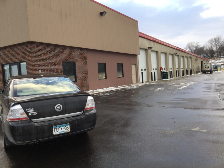 Primary Photo Of 3551 Commercial Dr SW, Rochester Office For Lease