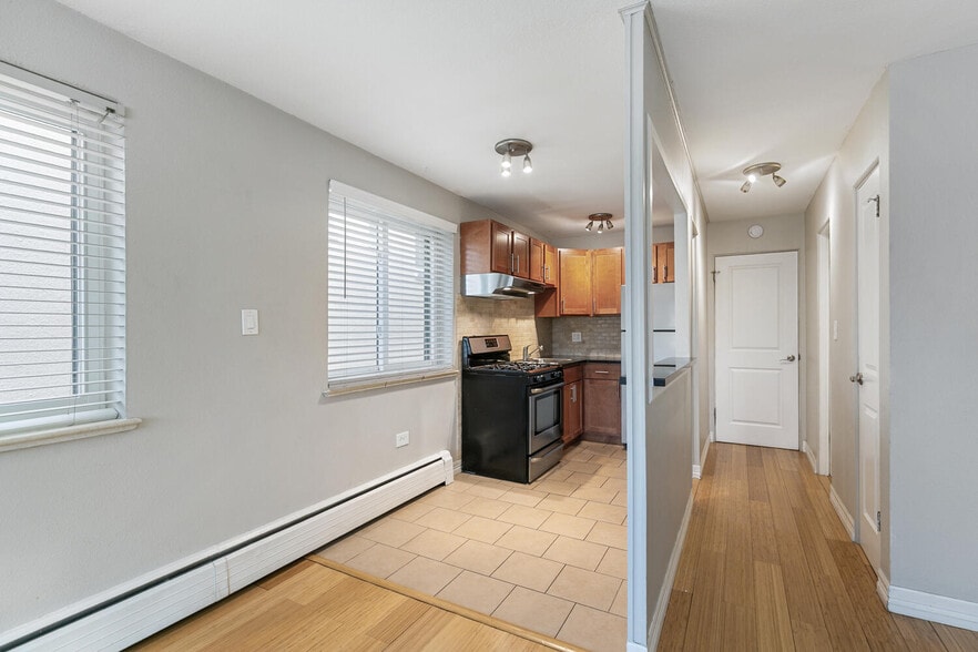 More Photos Of 1260 Logan St, Denver Apartments For Sale
