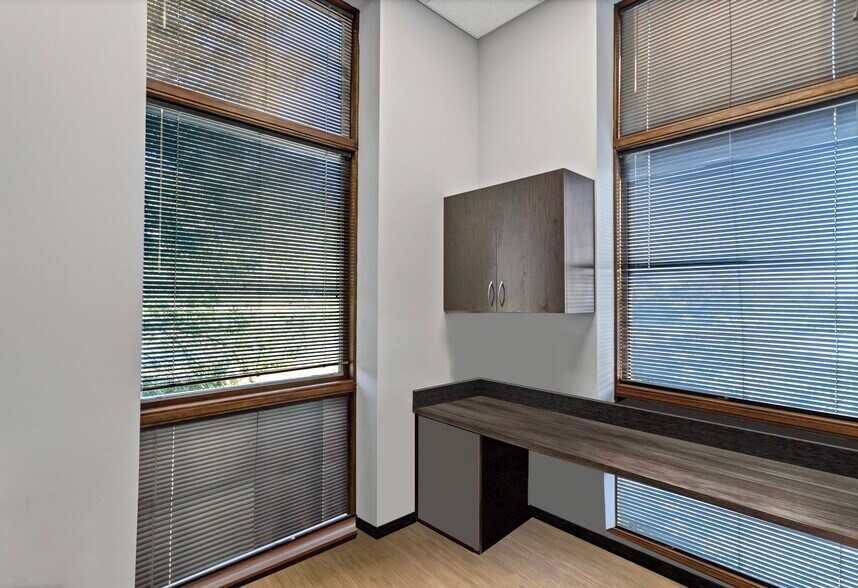 More Photos Of 1000 Randall Rd, Geneva Medical For Lease