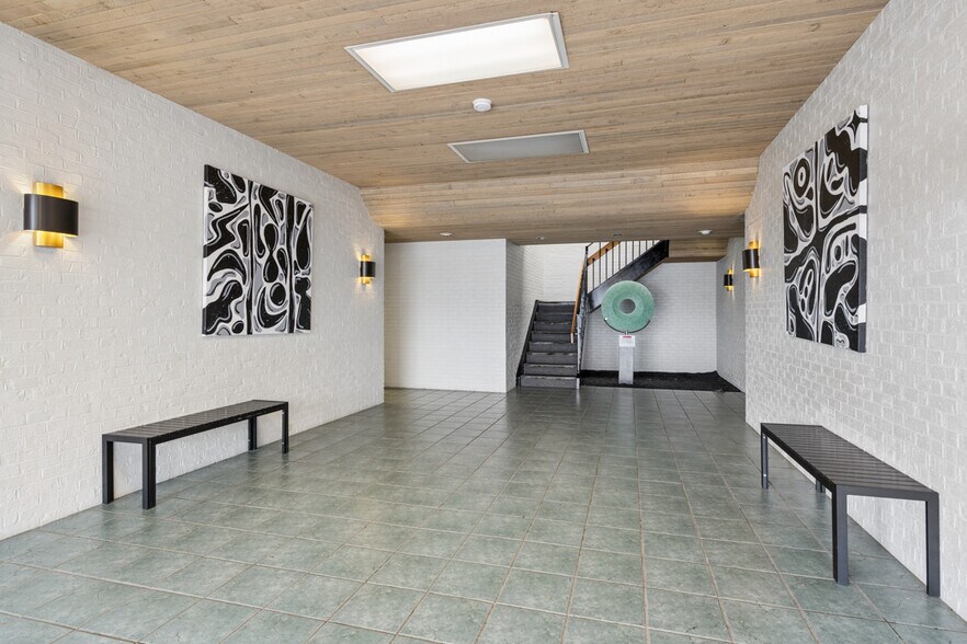 More Photos Of 113 Cumberland Ave, Madison Loft Creative Space For Lease
