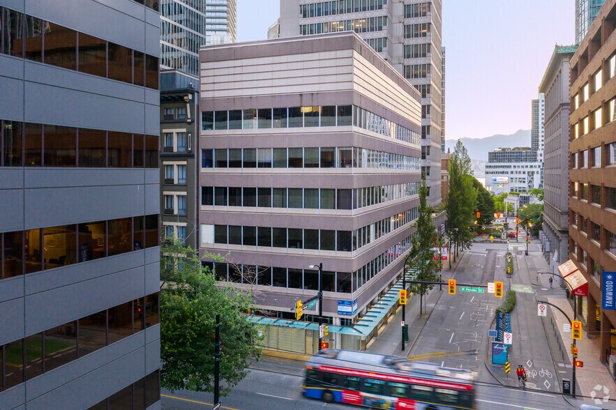 Primary Photo Of 905 W Pender St, Vancouver Office For Sale