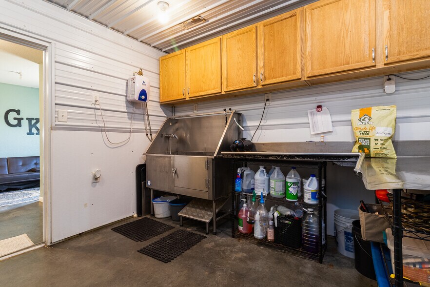 More Photos Of 12646 300th st, Wheeler Specialty For Sale