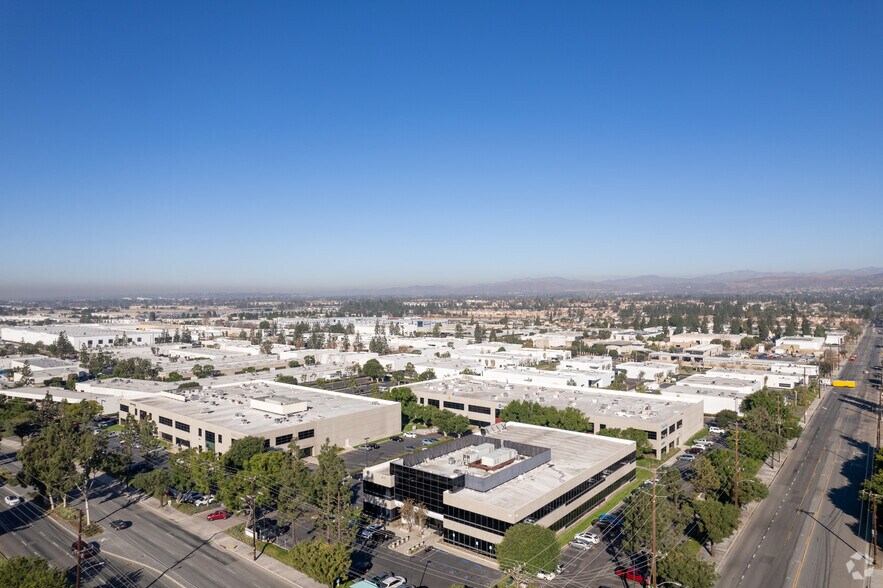 More Photos Of 4095 E La Palma Ave, Anaheim Flex For Sale