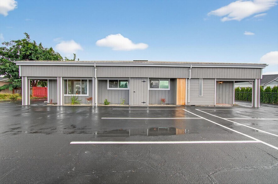 More Photos Of 302 3rd St, Woodland Apartments For Sale