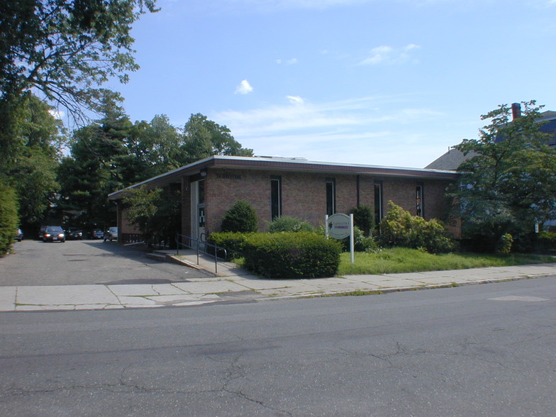 Primary Photo Of 39-41 Mulberry St, Springfield Coworking Space