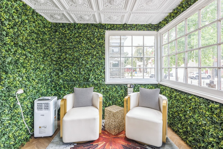 More Photos Of 100 W Main St, Boise Office Residential For Lease