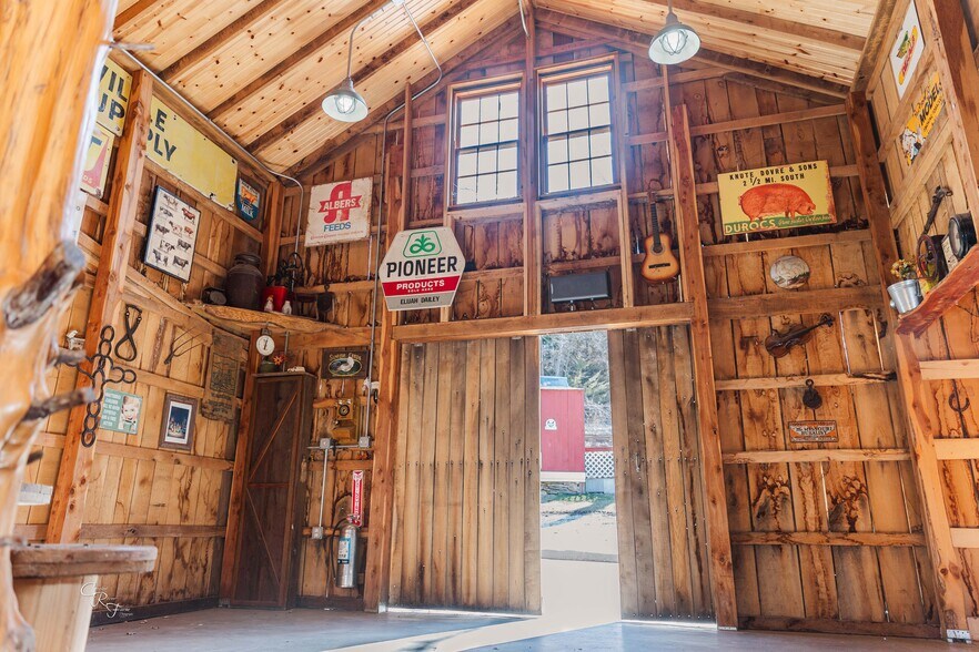 More Photos Of 22413 Highway C, Lawson Specialty For Sale