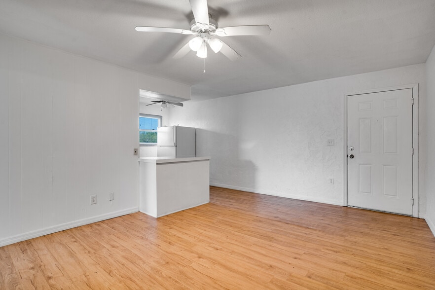 More Photos Of , Fort Myers Multifamily For Sale